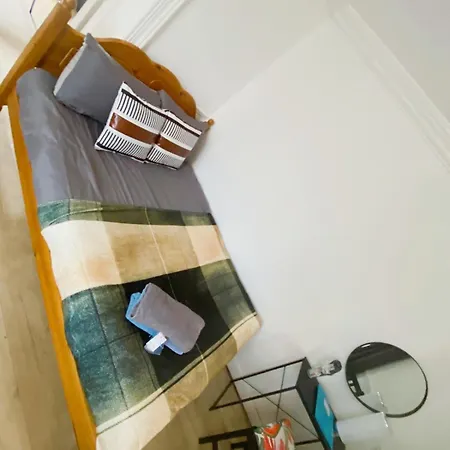 Alojamento de Acomodação e Pequeno-almoço Gra *